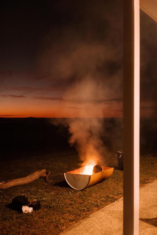 Coorong Island Retreat - Farm Stay At Pet Friendly Property Meningie Екстериор снимка